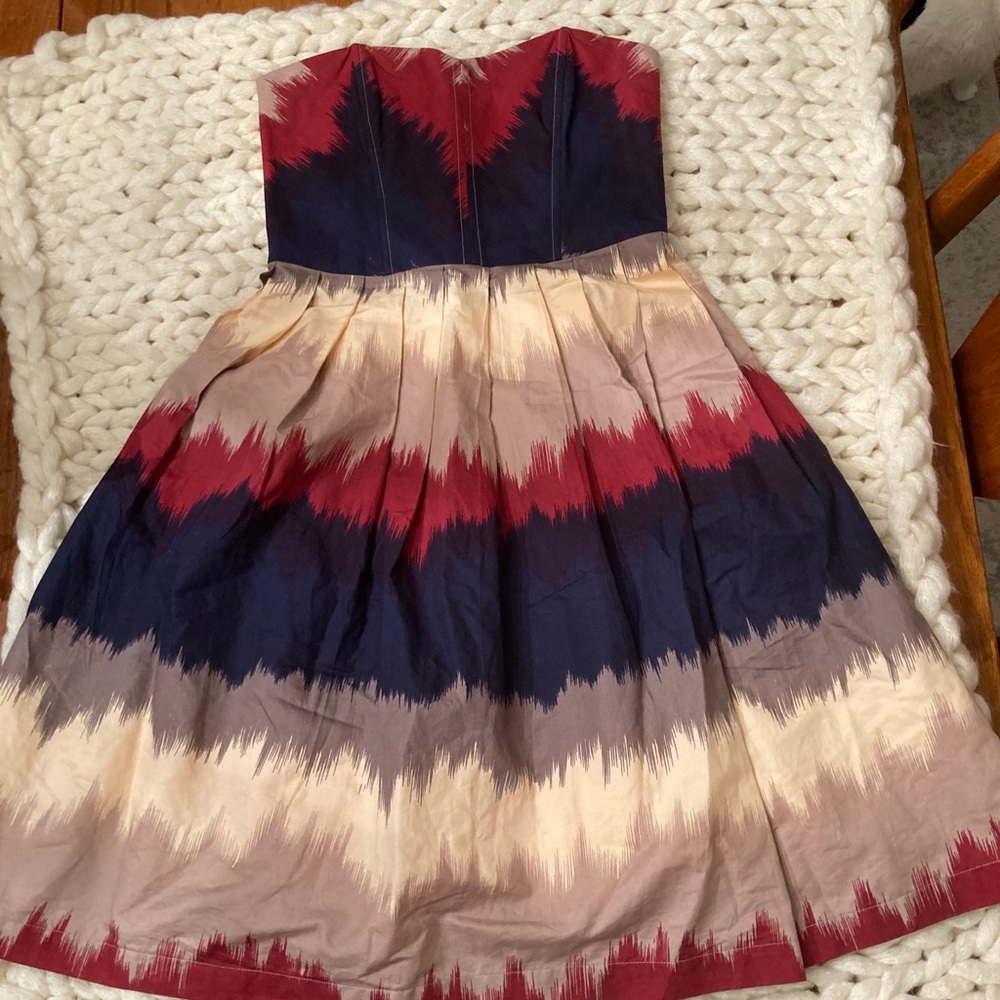 Strapless dress